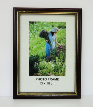 Homeworth PHOTO FRAME BLACK WITH GOLDEN LINE For Photo 5X7" (13X18CM) - Babyworth