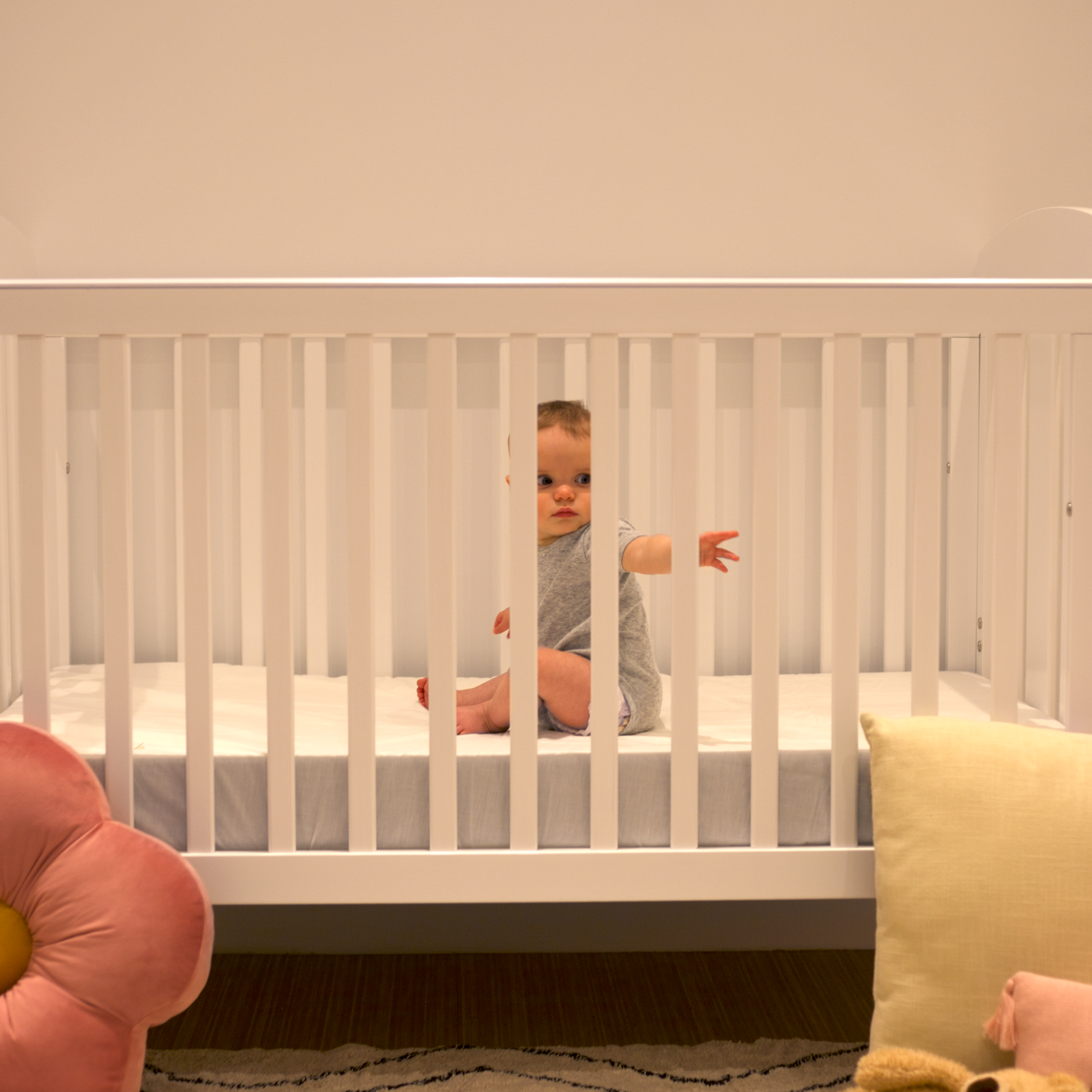 Grotime Pearl Cot - White